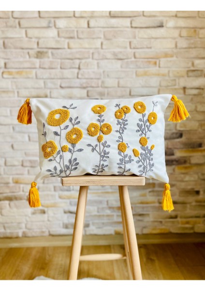 Home Punch Işlemeli Tekli Dekoratif Papatya Desen Kırlent Kılıfı (Panç)