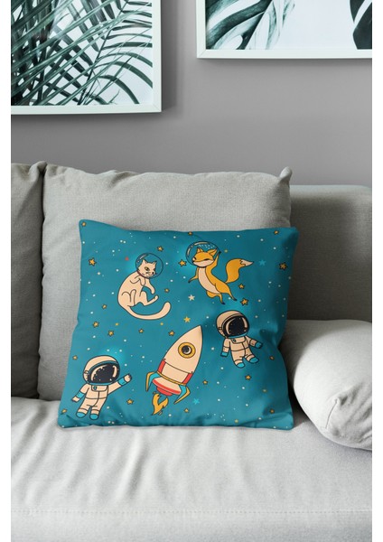 Çift Tarafı Baskılı Astronot Kedi ve Tilki Desenli Süet Kırlent Kılıfı modelleri