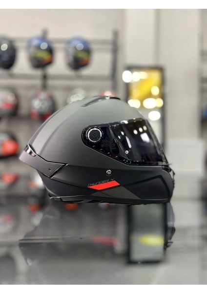 Helmets Thunder 4 Matt Black Kask Şeffaf Vizörlü fiyatları