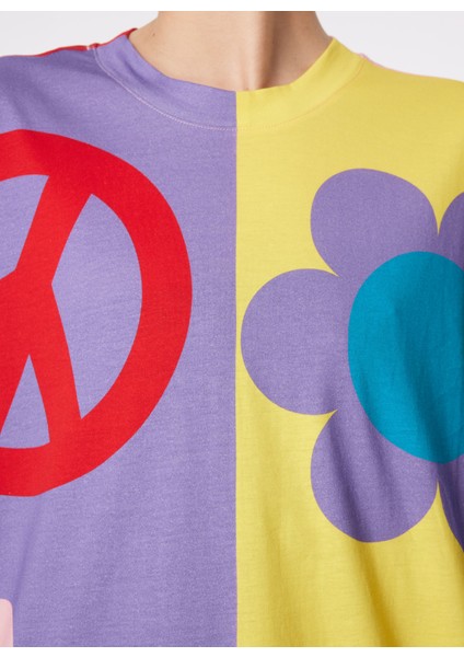 Yuvarlak Yaka Desenli Çok Renkli Kadın T-Shirt 241K1A0704 indirimleri