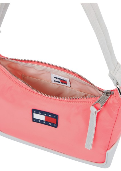 Tommy Hilfiger Pembe Kadın Omuz Çantası AW0AW15949TIC