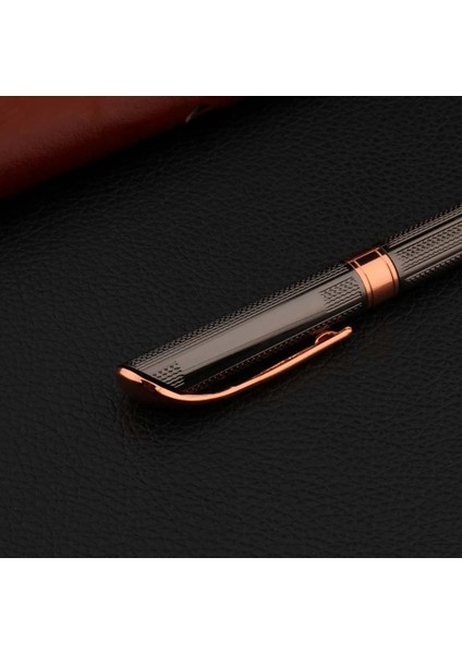 A1 Stili Yüksek Kalite Metal Tükenmez Kalem Gun Gri Çizim Desen Gül Altın Tüken Kalem Okul Öğrenci Ofis Hediyeler Kırtasiye (Yurt Dışından) fiyatları