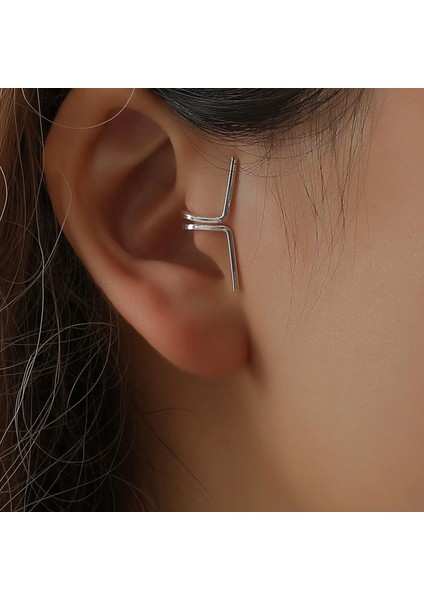 Siyah2 Tek Sahte Kulak Klipsi Manşet Benzersiz Tragus Piercing Küpe Kadınlar Için Olmayan Delici Klip Küpe Takı Kadın (Yurt Dışından)