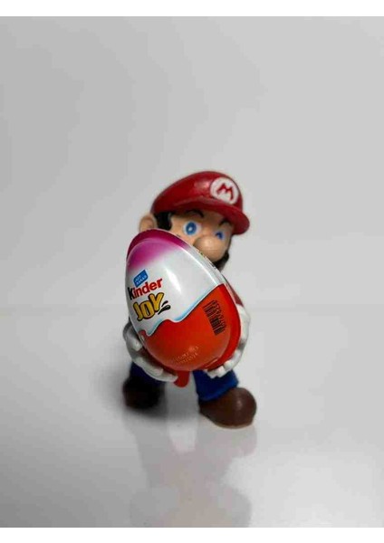 Surpriz Yumurta Tutan Super Mario