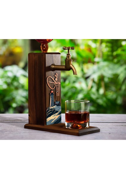 Kişiye Özel Kabartma Isimli Manzara Tasarımlı Musluklu Ahşap Viski Standı-10 Viski Çeşmesi, Doğum Günü Hediyesi, Içki Dispenseri indirimleri