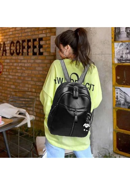 Kadınlar Katı Siyah Rahat Vahşı Sırt Çantası Kadın Büyük Kapasiteli Fermuar Kapatma Moda Sırt Çantası Çantası Ayı Kolye (Yurt Dışından) modelleri