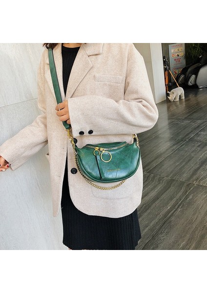 Siyah Stil Kırmızı Yeni Stil Tüm Maç Koşu Çantası Kadın Ins Süper Ateş Moda Göğüs Çantası Omuz Askısı Moda Zinciri Küçük Çanta (Yurt Dışından) modelleri