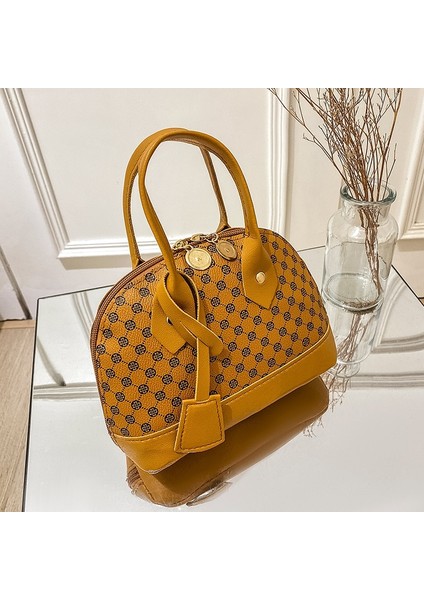 Beyaz Stil Kadınlar Için Moda Kabuk Çanta Omuz Çantaları Bayan Çanta Kadın Crossbody Çanta Tote Lüks Tasarımcı El Çantaları Kadın 2022 (Yurt Dışından)