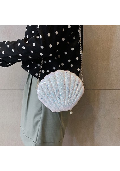 Beyaz Stil Moda Zincir Payetli Omuz Çantası Kadınlar Için Pu Deri Çanta Sevimli Kabuk Şekli Çanta Mini Yaz Çanta Bolsa Feminina (Yurt Dışından) fırsatları