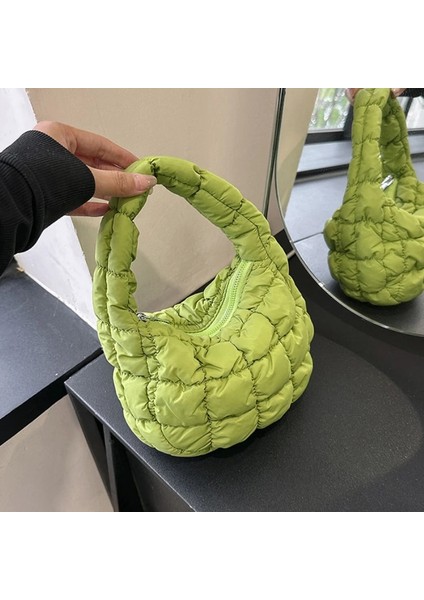 Siyah Stil 20X5X15CM Şeker Renk Kadın Küçük Çanta Kapitone Ekose Naylon Pamuk Üst-Kollu Mini Bulut Çanta Trend Sevimli Kısa Saplı Tote Bayanlar Debriyaj (Yurt Dışından) fiyatları