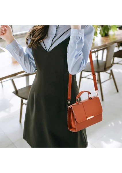 Gri Tarzı Yaz Moda Kadın Çantası Deri Çantalar Pu Omuzdan Askili Çanta Küçük Kapaklı Crossbody Çanta Kadınlar Için Postacı Çantası (Yurt Dışından) modelleri