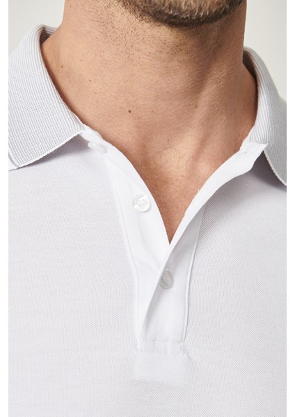 Erkek Açık Bej Beyaz-Gri Melanj-Beyaz 3'lü Çekmeyen Pamuklu Slim Fit Kıvrılmaz Polo Yaka Tişört