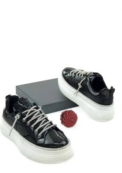 (Park Moda) Taş Biye Bağcıklı Günlük Kadın Spor Ayakkabı Siyah fiyatları