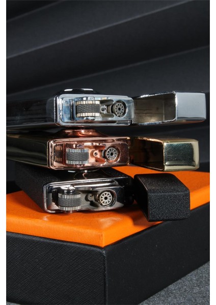 Altın Renk Pürmüzlü ve Alevli Çift Başlıklı Düğmeli Gazlı Çakmak 24CSM868TR03 fırsatları