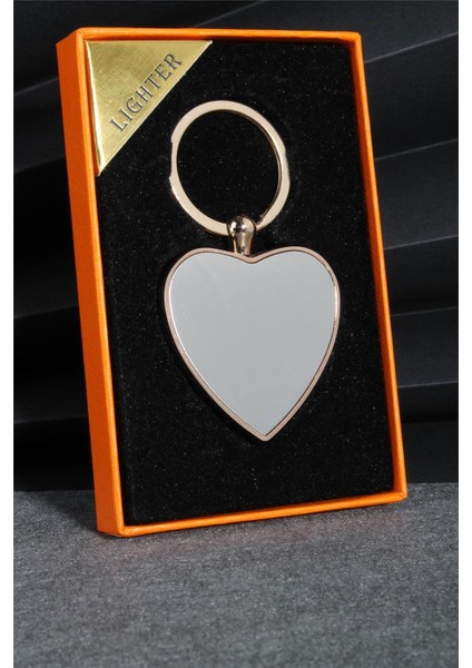 Gümüş Renk Kalp Şeklinde Özel Tasarım Kaydırmalı Anahtarlıklı Şarjlı Çakmak 24CSM878USBR03