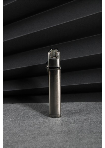 Siyah Renk Pürmüzlü ve Alevli Çift Başlıklı Vanalı Gazlı Çakmak 24CSM646TR04 fiyatları