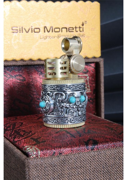 Gümüş Renk Özel Tasarım Kutulu Sultan Benzinli Çakmak 24CSM864TR01 modelleri