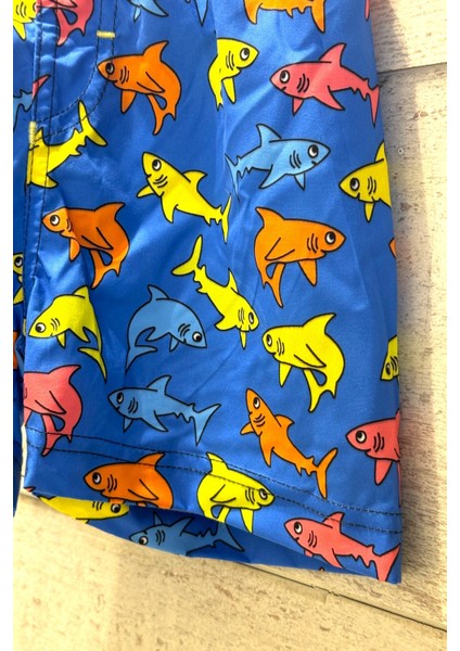 Yeni Sezon Köpek Balığı Desenli Hızlı Kuruma Özellikli Erkek Çocuk Şort Mayo modelleri