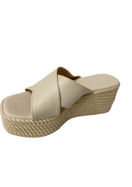 Shoes 814-24 Deri Trend Fashıon Dolgu Topuklu Kadın Terlik fiyatları