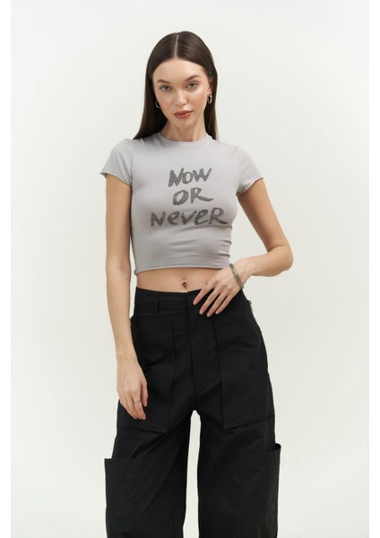 Collection Now Or Never Gri Penye Crop