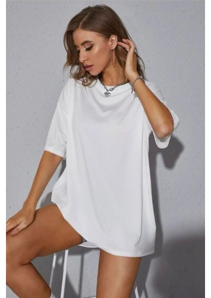 Kadın Oversize Kısa Kollu T-Shirt