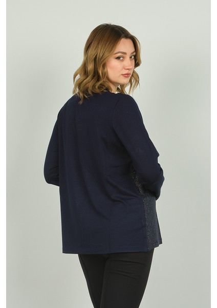 Kadın Önü Parlak Kumaş ve Desenli Uzun Kol Bluz 4589 Lacivert fırsatları