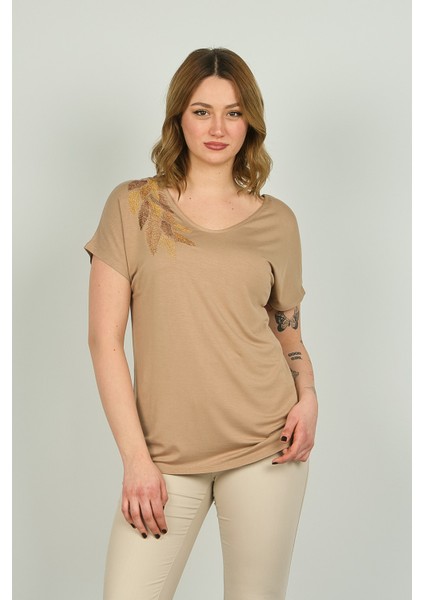 Kadın Desenli Sırt Detaylı Kısa Kol Bluz 20E065 Vizon