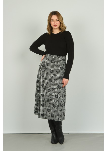 Kadın Desenli Midi Boy Rahat Form Etek 23917 Siyah fiyatları
