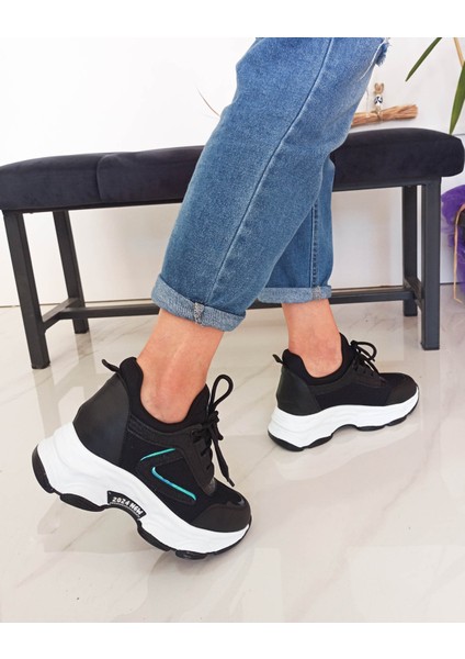 Siyah Gizli Dolgu Topuk Bağcıklı Kadın Sneakers indirimleri