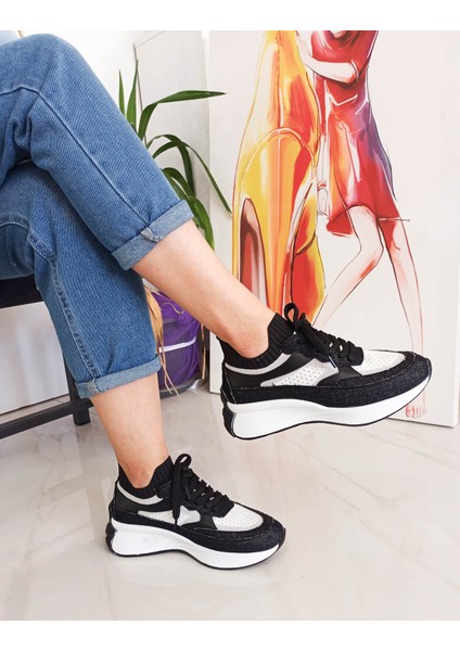 Siyah Renk Kot Triko Malzeme Bağcıklı Kadın Sneakers indirimleri