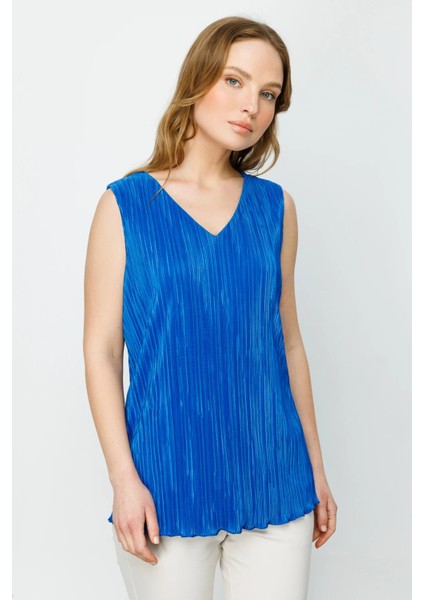 V Yaka Piliseli Kolsuz Saks Kadın Bluz 24EKL01082