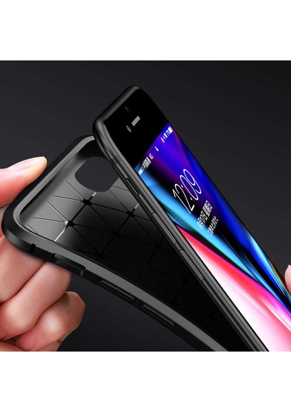 Apple iPhone Se 2022 Kılıf Karbon Koruyucu Yumuşak Silikon Nero Kapak fiyatları
