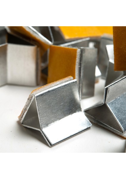 Kare Fitil Sehpası Yapışkanlı - ( 15MM x 15MM x 15MM ) 30 Adet modelleri