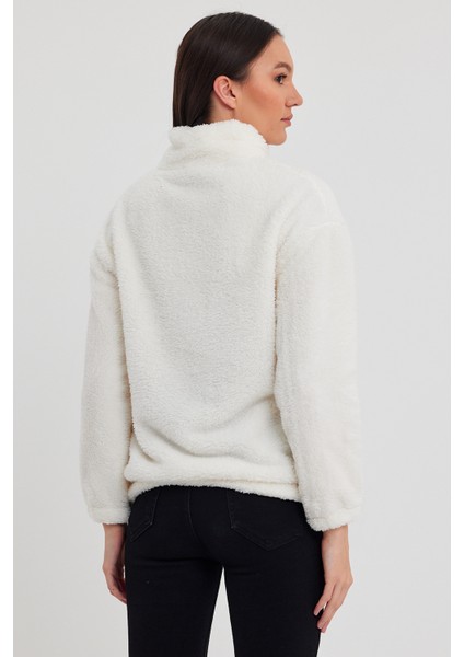 Beyaz Kadın Hırkası, Fermuarlı Hırka, Oversize Hırka, Peluş Hırka fırsatları