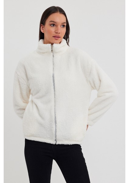 Beyaz Kadın Hırkası, Fermuarlı Hırka, Oversize Hırka, Peluş Hırka indirimleri