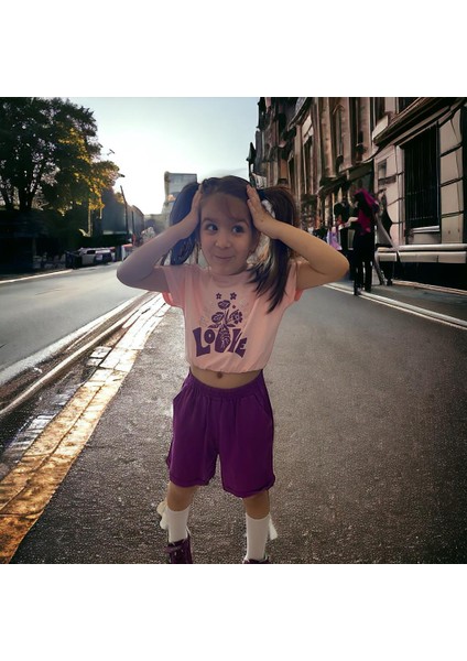 Mor Love Baskılı Crop Şortlu Lastikli Ikili Takım modelleri
