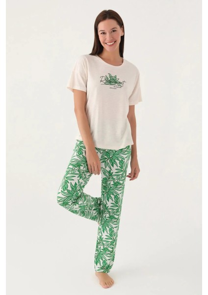 Yumuşak Dokulu Kısa Kol Kadın Pijama Takım 8804 modelleri