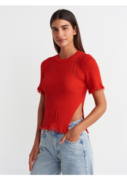 10555 Bisiklet Yaka Yırtık Detaylı Triko Kazak-Kırmızı