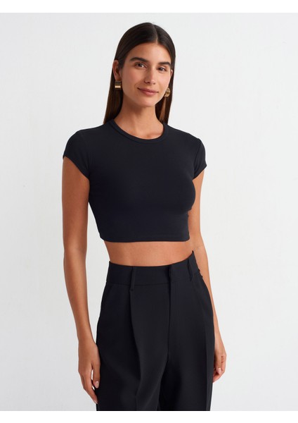 30936 Vücuda Oturan Crop Top-Siyah