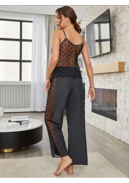 Tül Detaylı Askılı Pijama Takımı fırsatları
