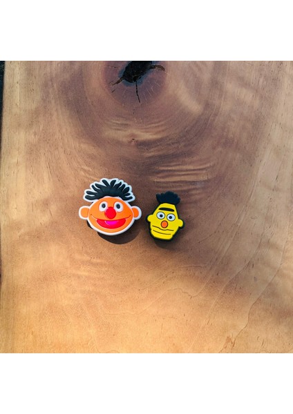 Crocs Jibbitz Terlik Süsü Susam Sokağı Edi ve Büdü 2'li Set