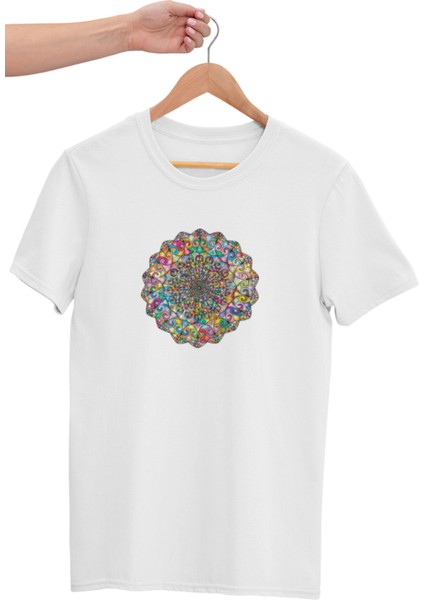 Mandala Temalı Beyaz Kadın T-Shirt modelleri