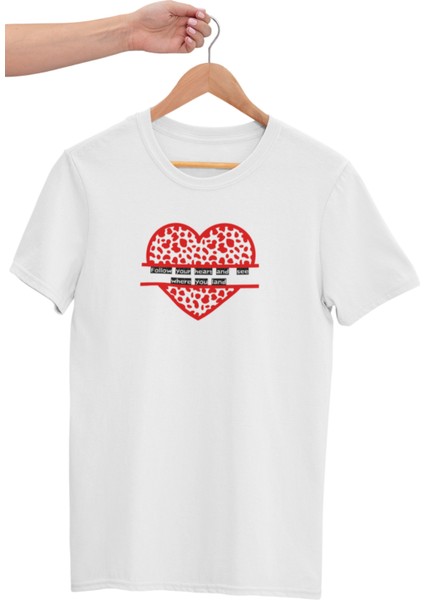 Yazı ve Kırmızı Kalp Baskılı Beyaz T-Shirt modelleri