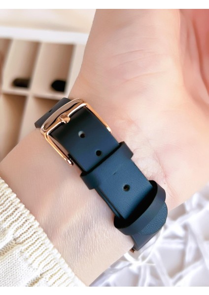 Deri Kordonlu Kararma Renk Atmaz 30 Metre Suya Dayanıklı Özel Tasarım Kadın Kolsaati 1927BWT fırsatları