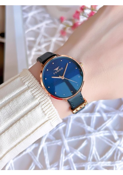 Deri Kordonlu Kararma Renk Atmaz 30 Metre Suya Dayanıklı Özel Tasarım Kadın Kol Saati 2108BWTL fiyatları