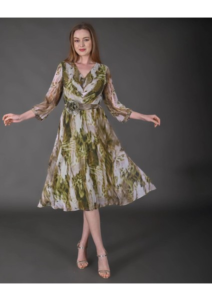 Kadın Midi Boy Şifon Desenli Truvakar Kol Yeni Sezon Elbise