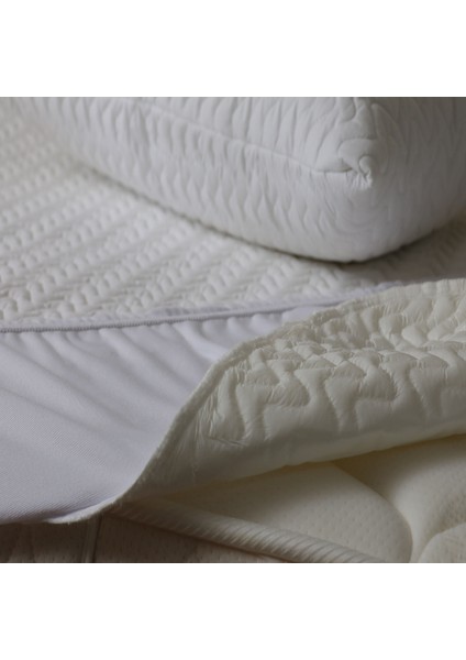Tek Kişilik Kapitone Pamuklu Sıvı Geçirmez Yatak Koruyucu Fitted Alez 90X190