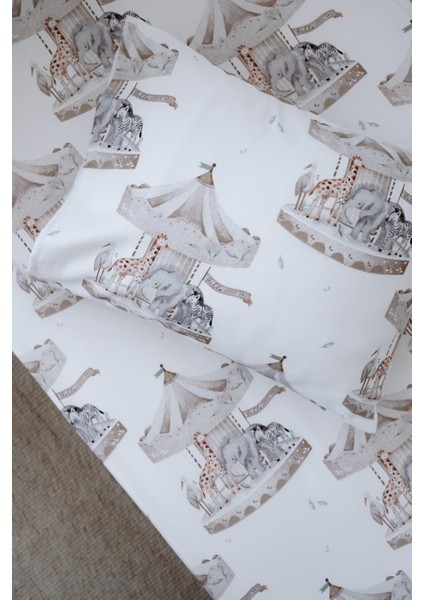 Atlıkarıncalı Bebek Lastikli Çarşaf Seti (80X140+15) - Carousel modelleri