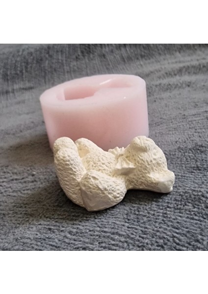 Mini Minyatür Magnet Ayıcık, Fiyonklu 3cm Küçük Ayı Silikon Kalıp K-1300, Sabun Alçı Mum Kalıbı modelleri