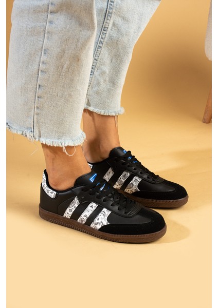 Bağcıklı Comfort Taban 3 Şeritli Kadın Sneaker 001-1009-SIYAHBEYAZŞAL